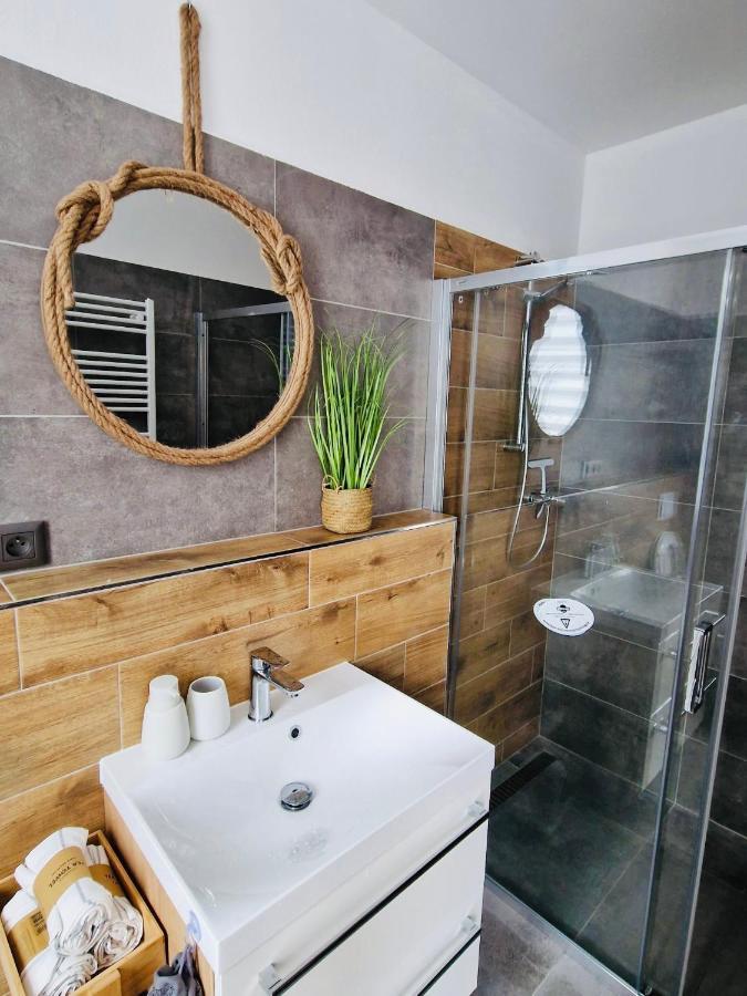 Apartman Jestrabi Lipno แชร์นาฟ โปชูมาวี ภายนอก รูปภาพ